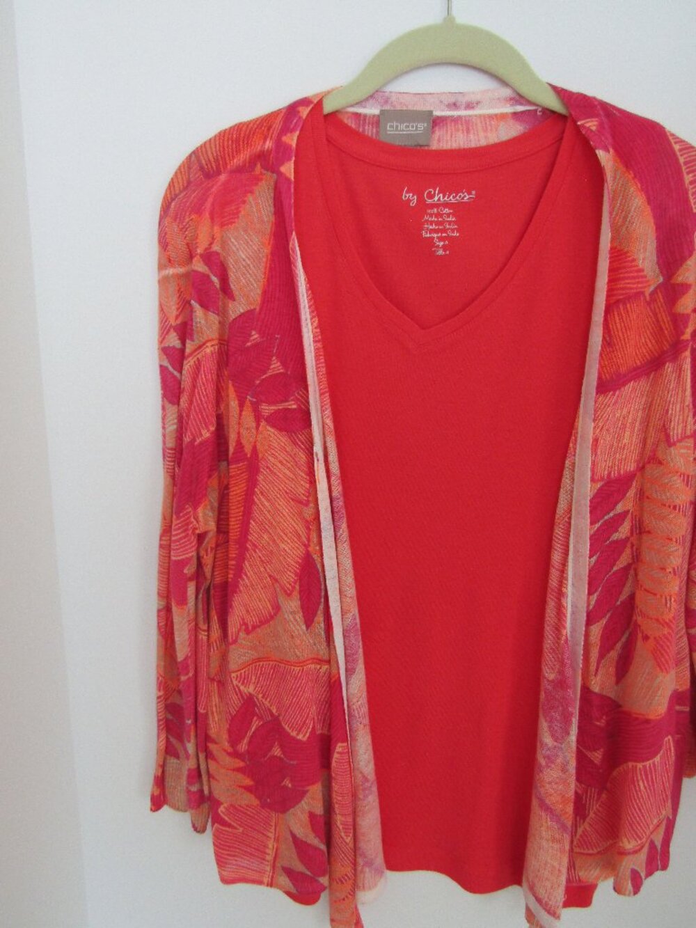 Chico's Cardigan Women Size 1M, Orange& Pink Tropical Leaf Open Front Resort